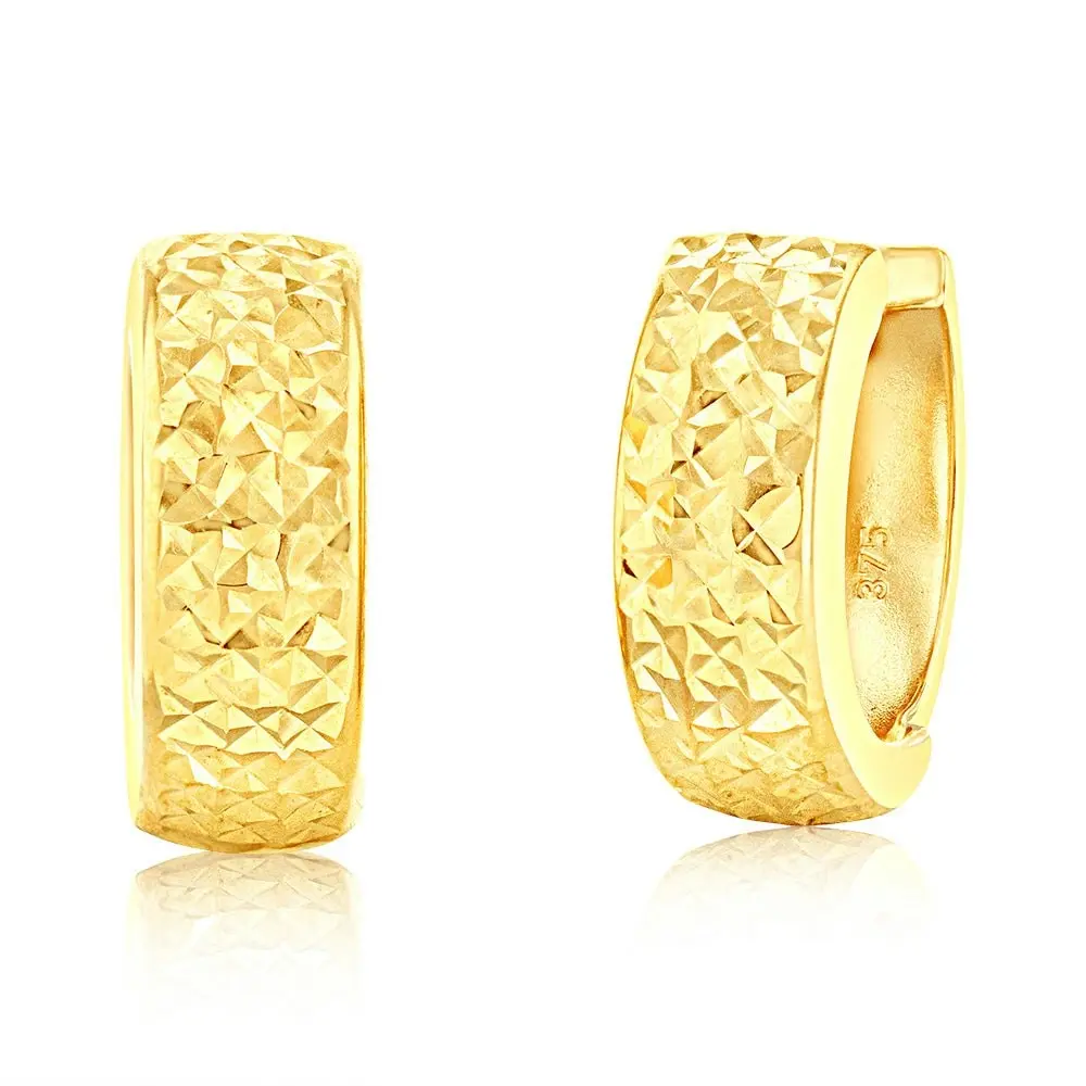 9ct Yellow Gold 10mm Huggie Earrings