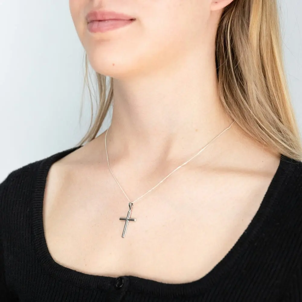 9ct White Gold Plain Cross Pendant