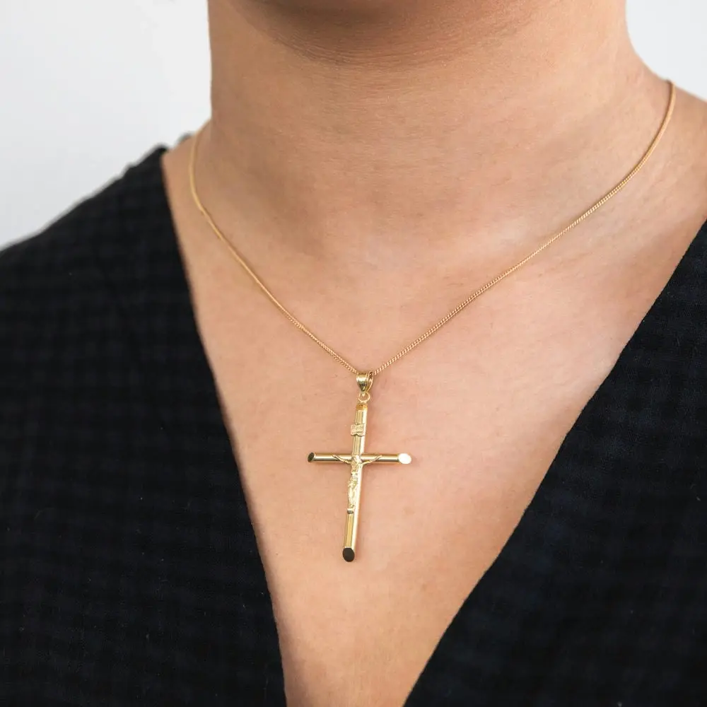 9ct Yellow Gold Silverfilled Crucifix Pendant