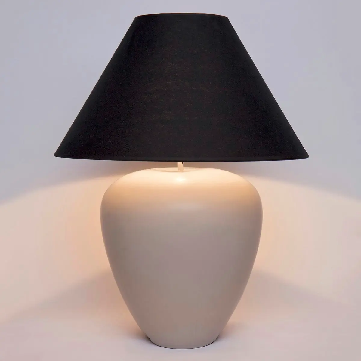 Picasso Table Lamp - Natural w Black Shade