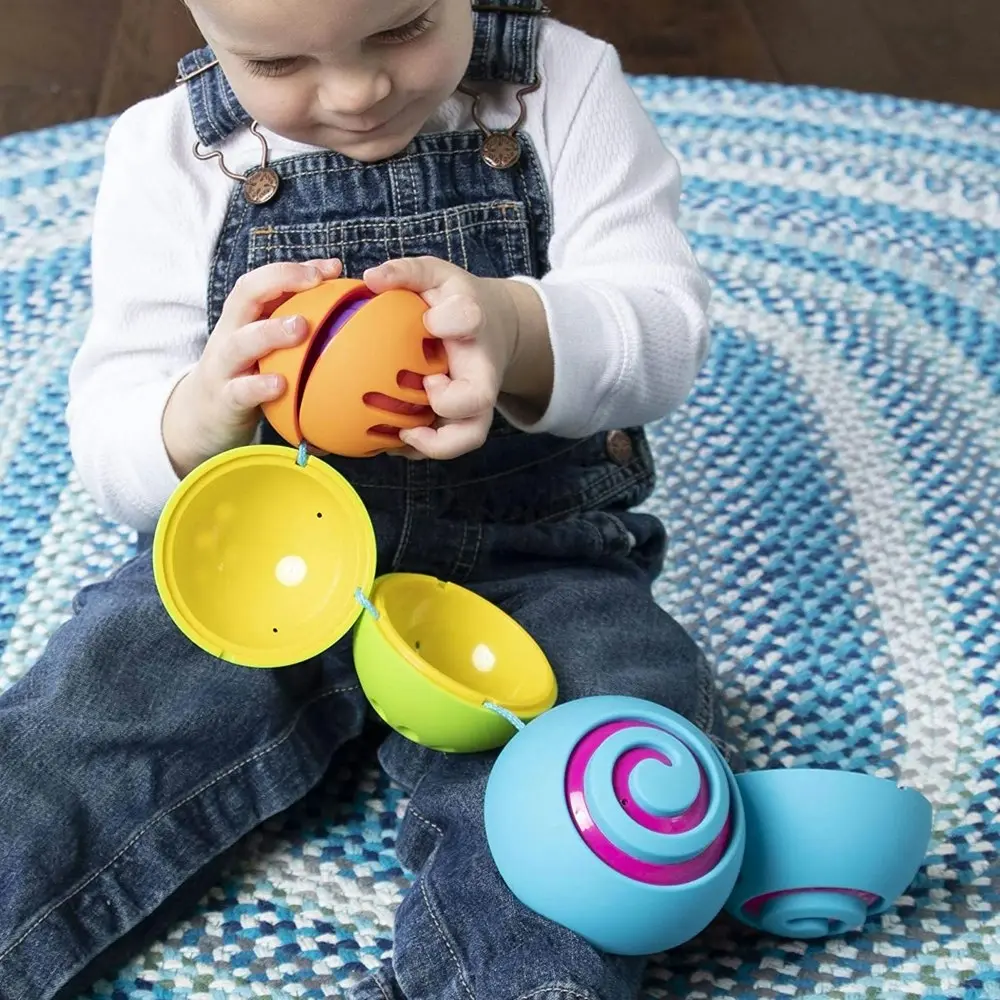 Fat Brain Oombee Ball Sensory Textured Silicone Toy Toddler/Baby/Children 6m+