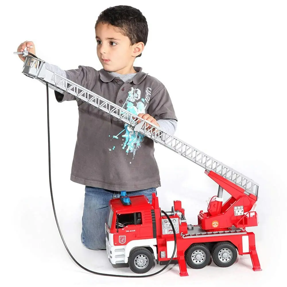 Bruder 1:16 47cm Man TGA Fire Engine Truck w/Water Pump/Light/Sound Kids 4y+ Toy