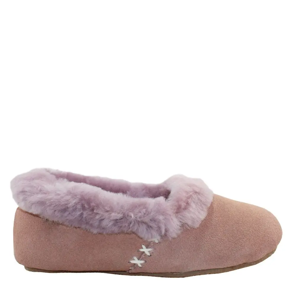 Waratah UGG® Woman's Sheepskin Cross Stitch Slippers - Pink