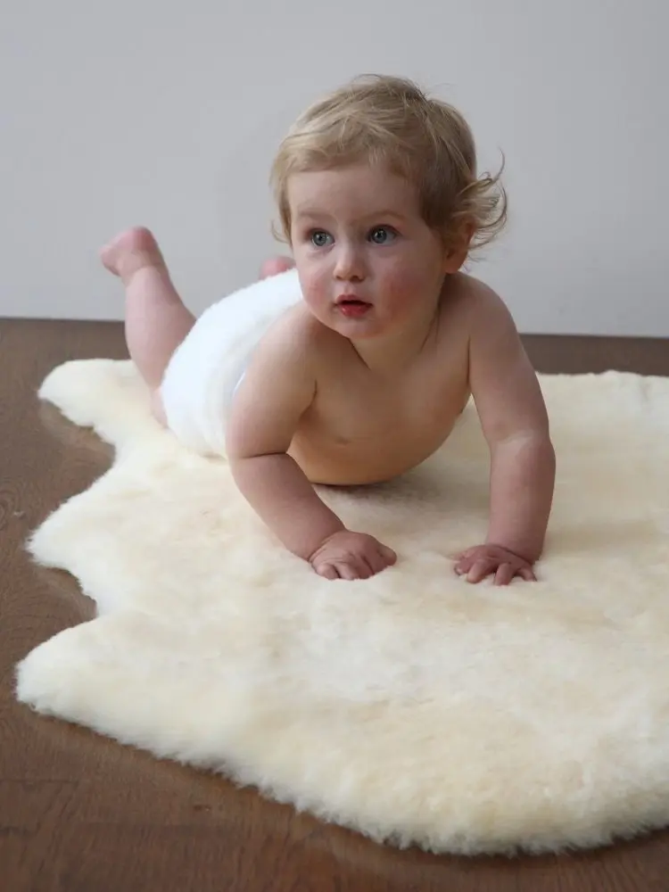 Baby Lambskin Playing Rug - Ivory (Natural)