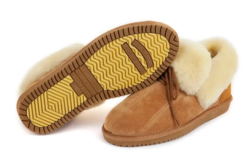 Original Ugg Australia Chestnut Slippers