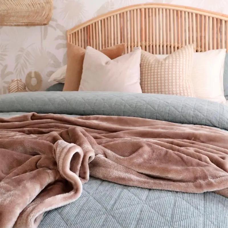 Sienna Living Plush Blanket