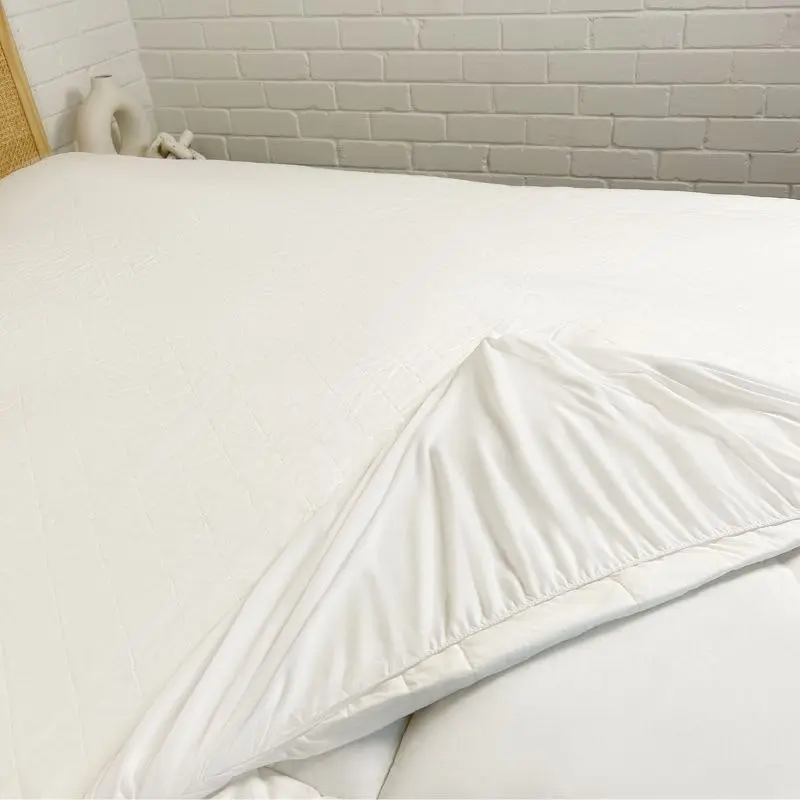 Sienna Living Bamboo Mattress Protector