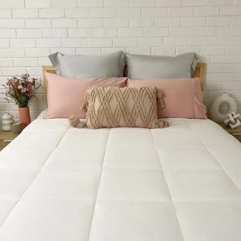 Sienna Living Winter Bamboo Quilt