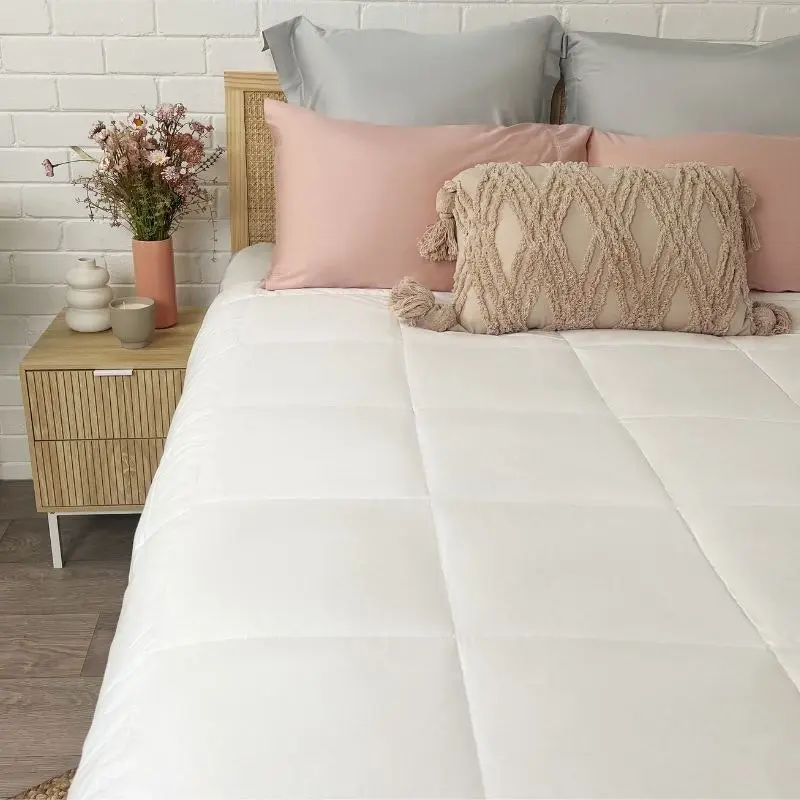 Sienna Living Winter Bamboo Quilt