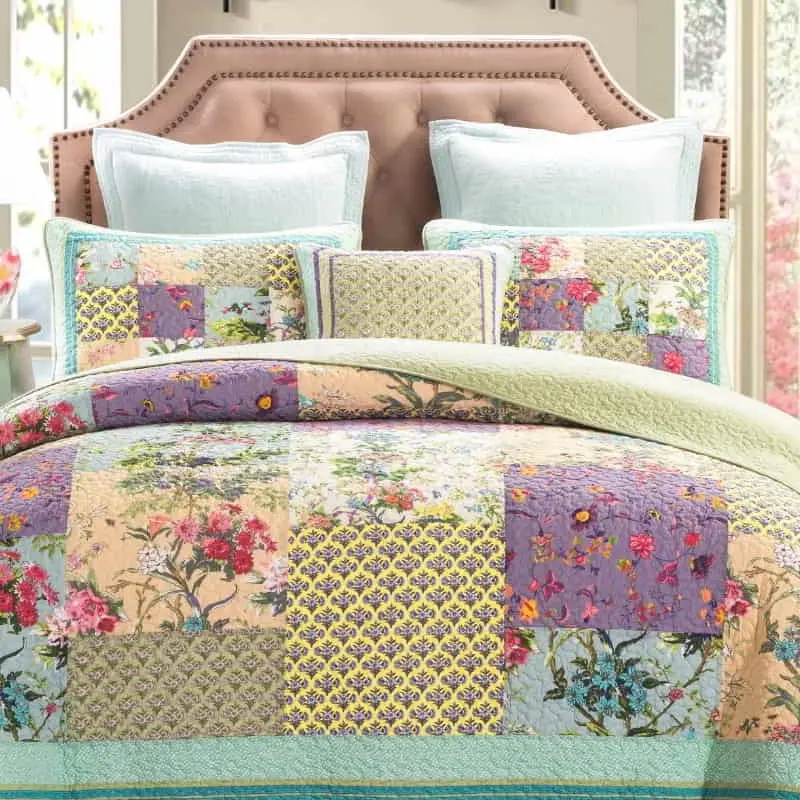 Classic Quilts Cosmic Floral Coverlet Set