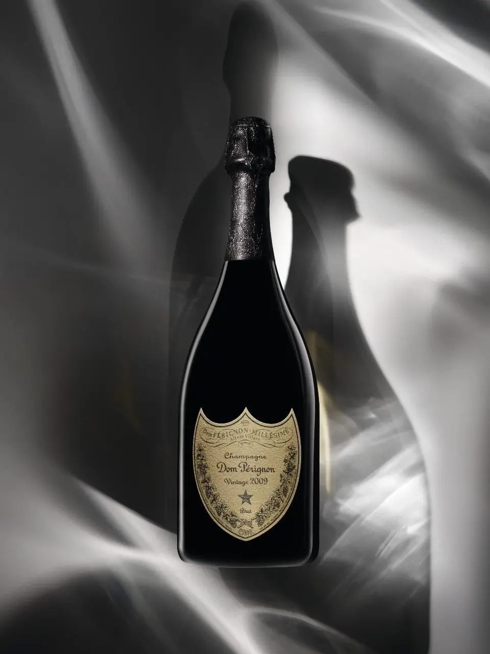 Dom Pérignon 2013 Champagne with Gift Box (750mL)