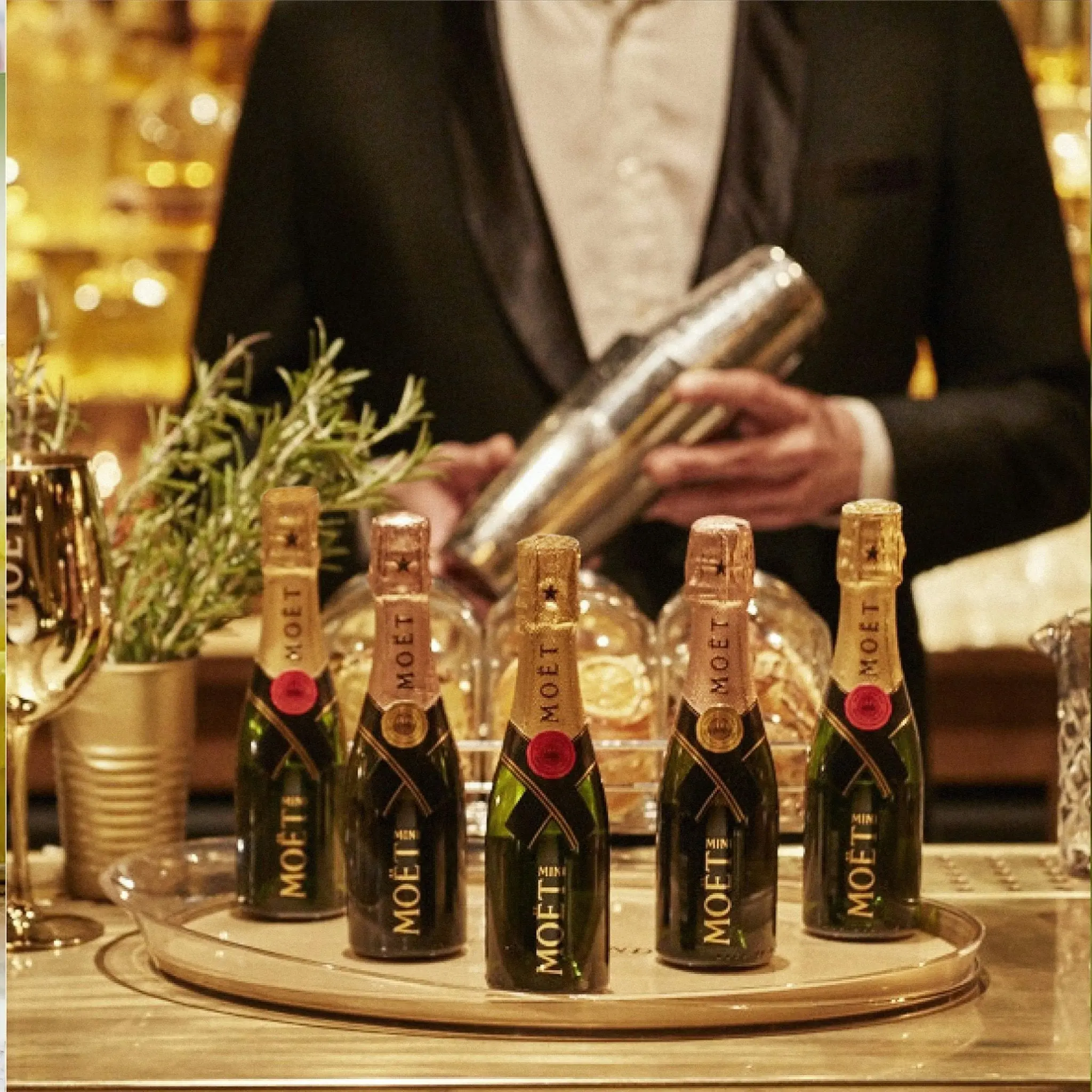 Moët & Chandon Impérial Mini Moët Champagne (200mL)