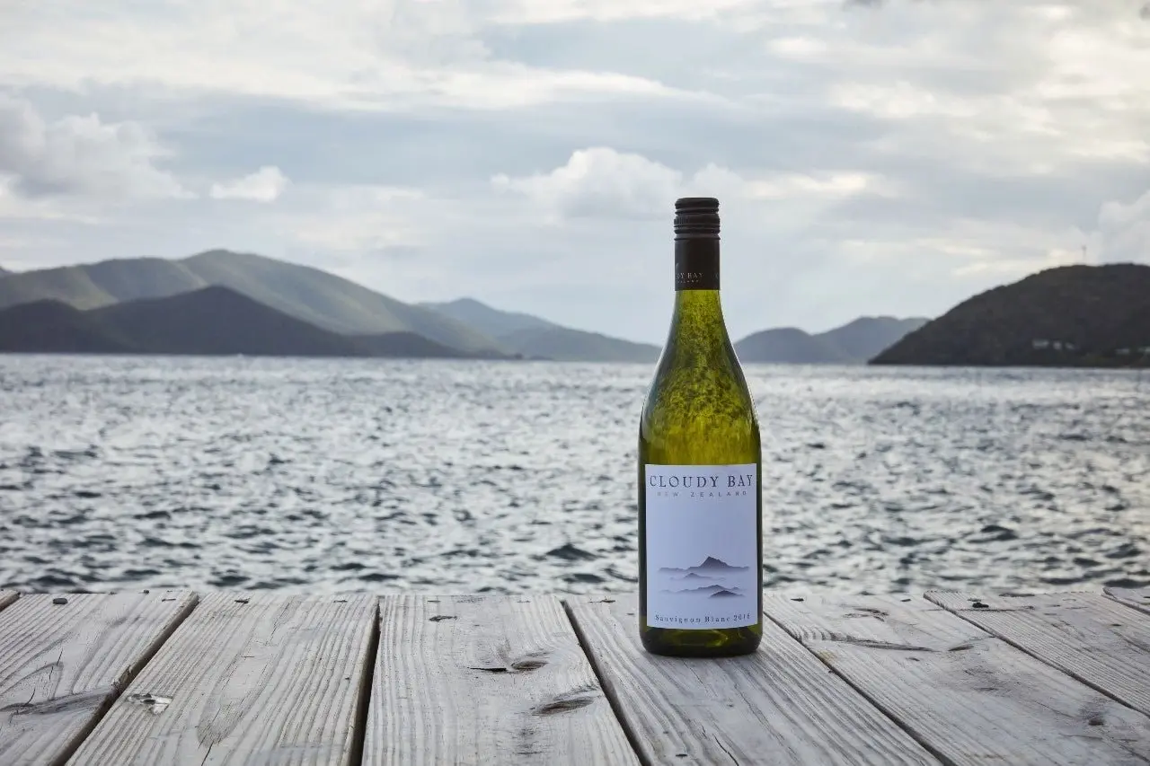 Cloudy Bay Sauvignon Blanc (750mL)