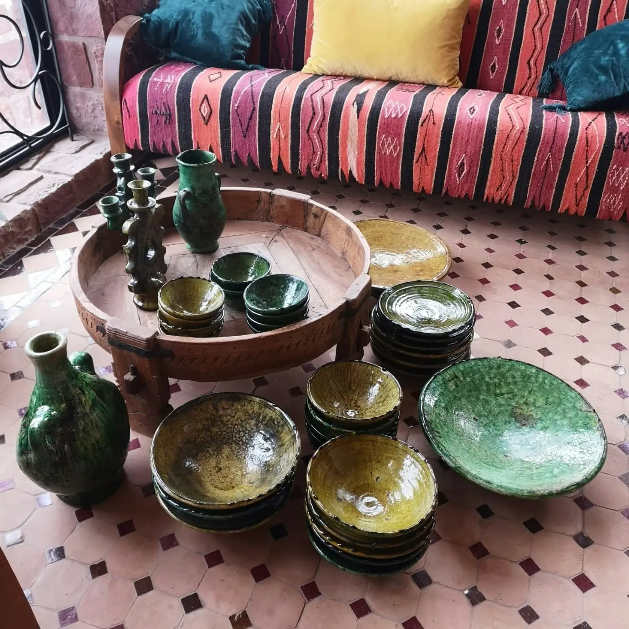 Marrakech Bliss Tamegroute Serving Bowl in Mustard