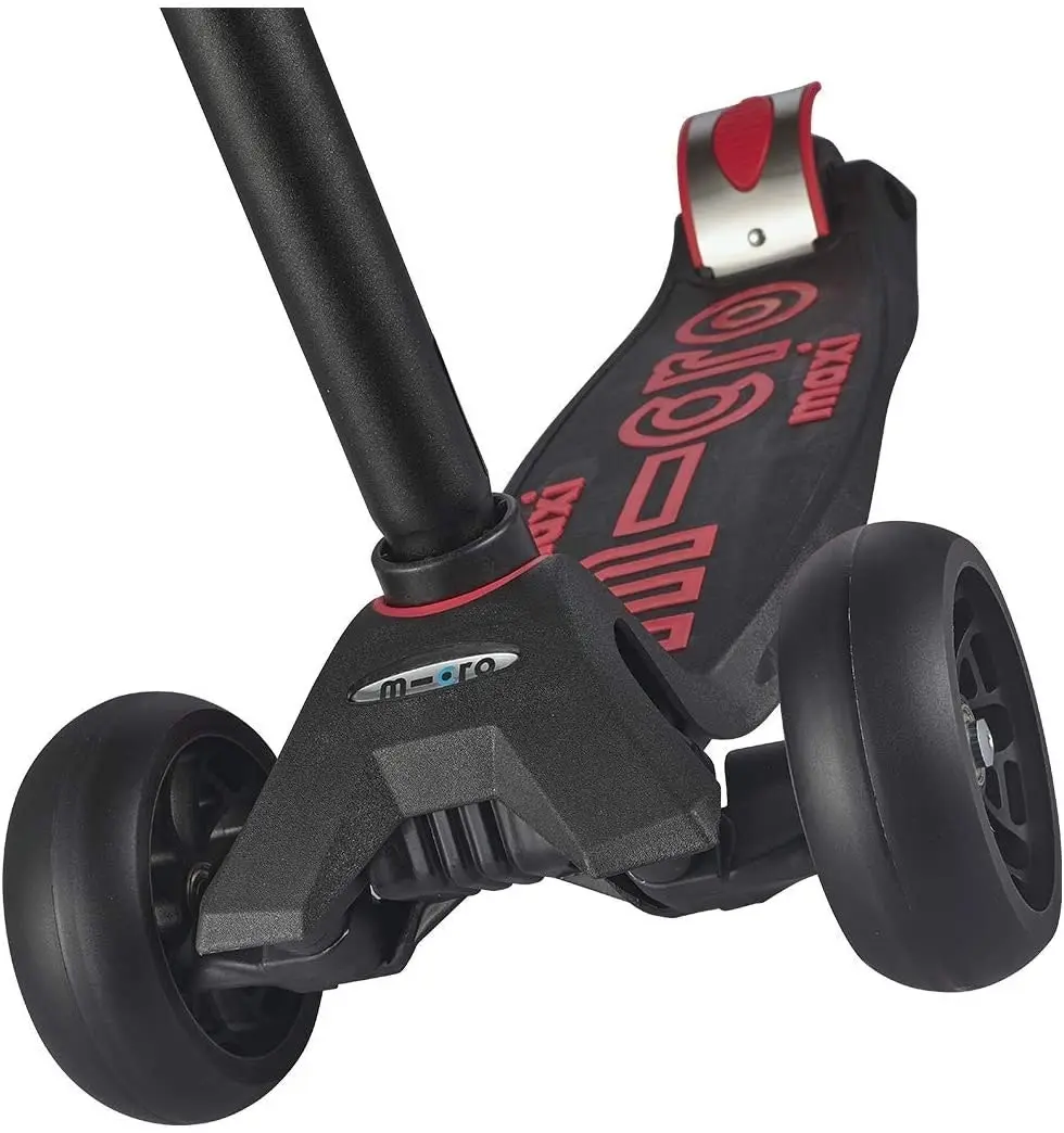 Micro Maxi Deluxe Pro Scooter - Black & Red