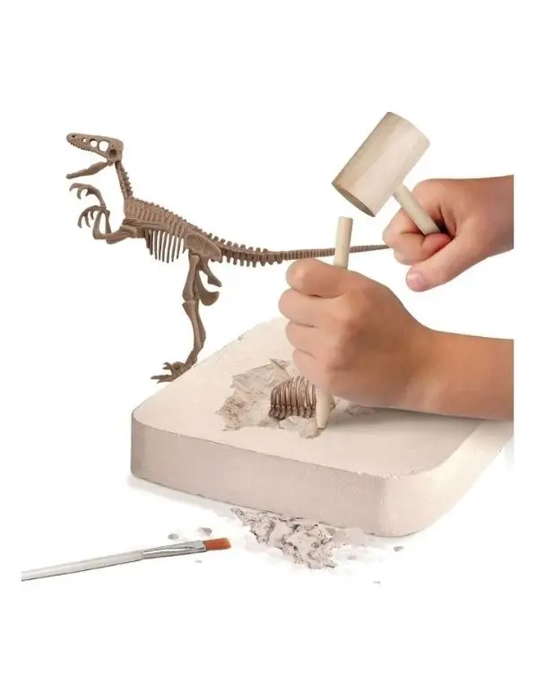 Discovery #Mindblown Dinosaur Excavation Kit Skeleton 3D Puzzle - Velociraptor