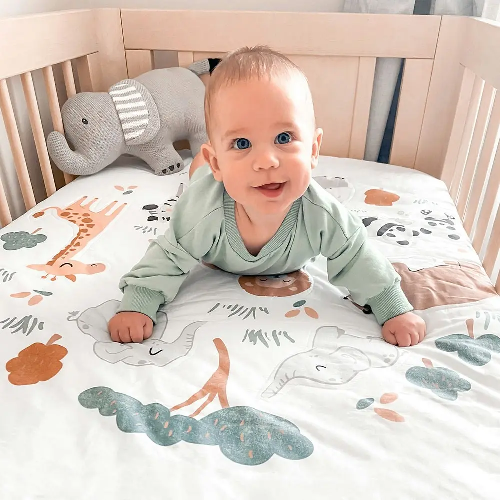 Lolli Living | 4-piece Nursery Set - Day at the Zoo + Free Matching Decal Set