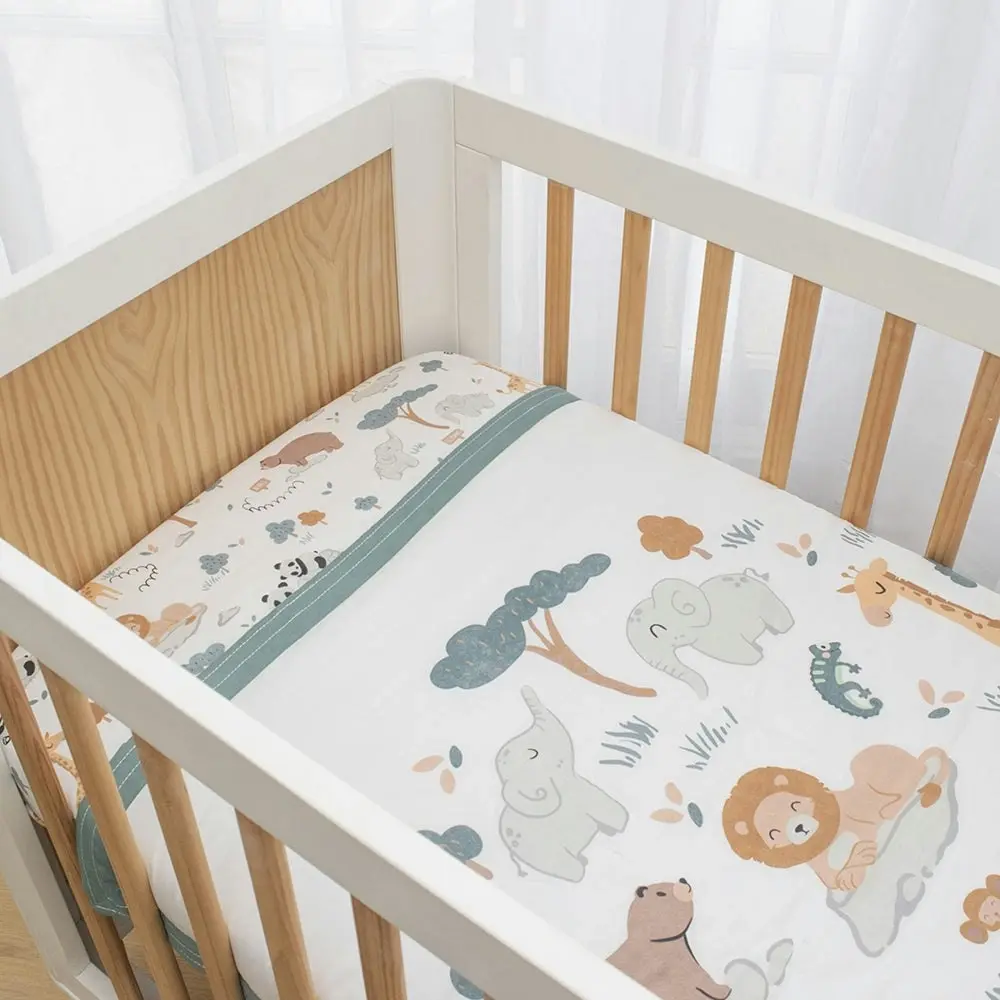 Lolli Living | 4-piece Nursery Set - Day at the Zoo + Free Matching Decal Set