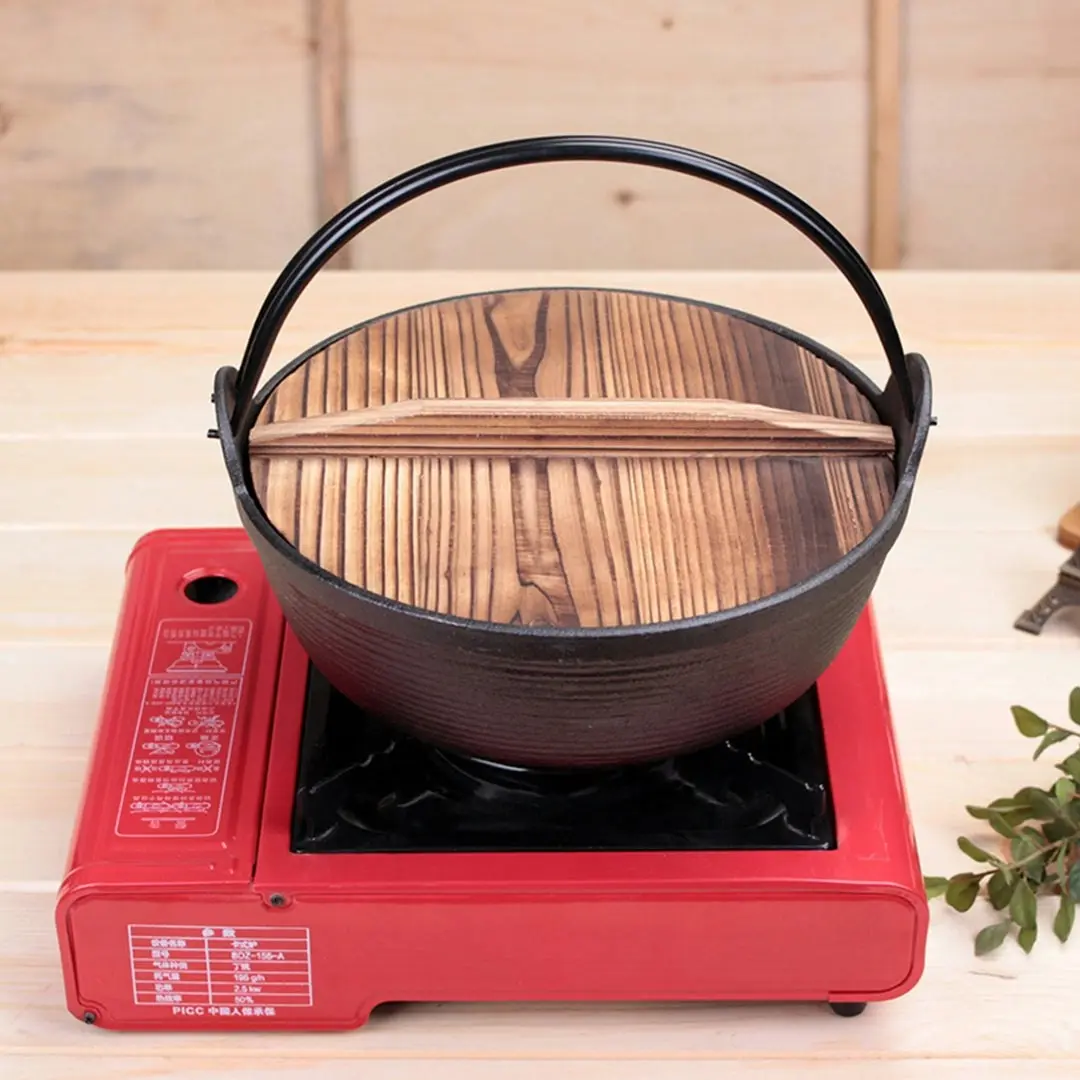 Soga 25cm Cast Iron Japanese Style Sukiyaki Tetsu Nabe Shabu Hot Pot with Wooden Lid