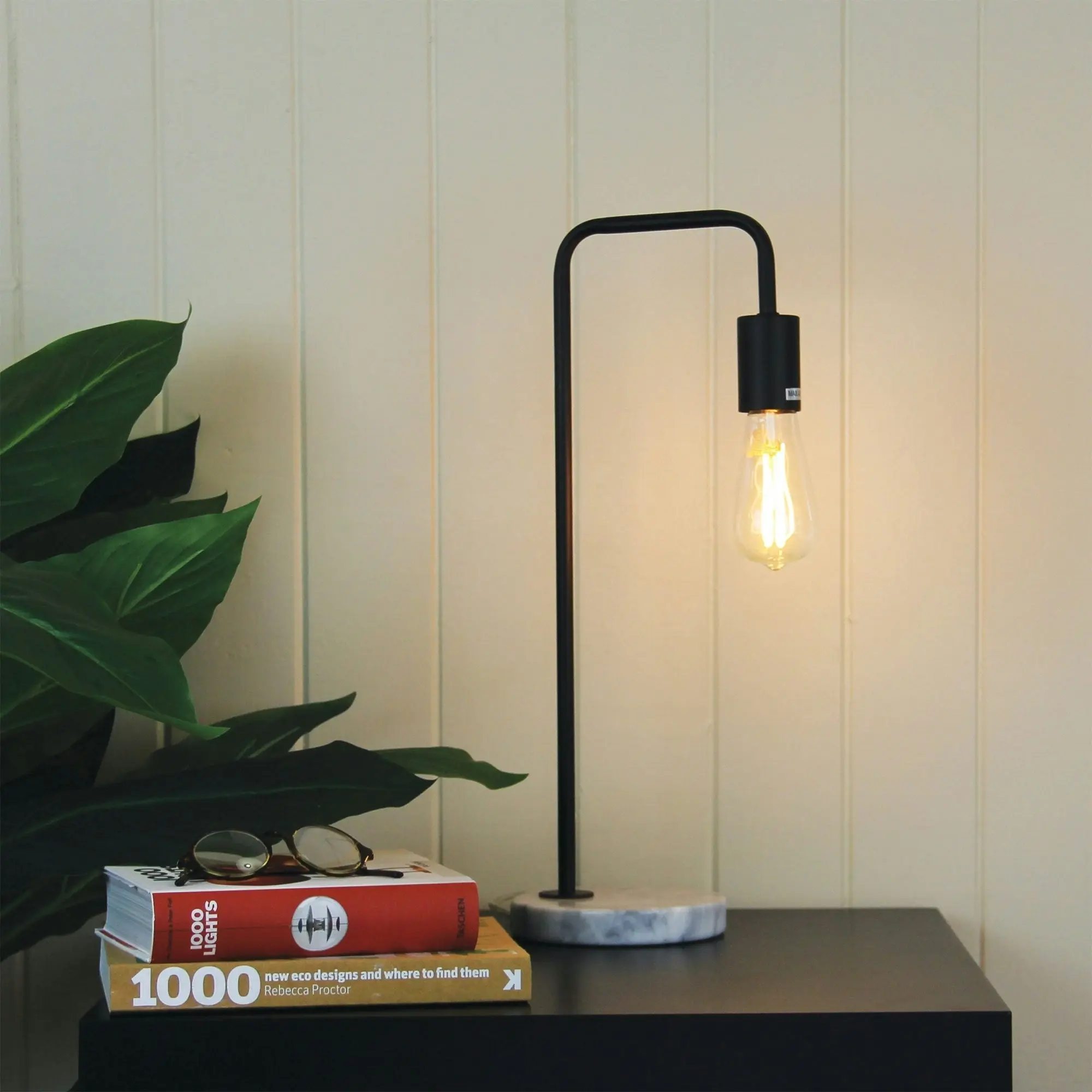 VILLE TABLE LAMP Black Scandi Lamp with Marble Base