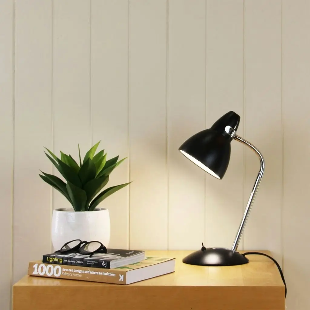 TRAX Classic Gooseneck Task Lamp Black