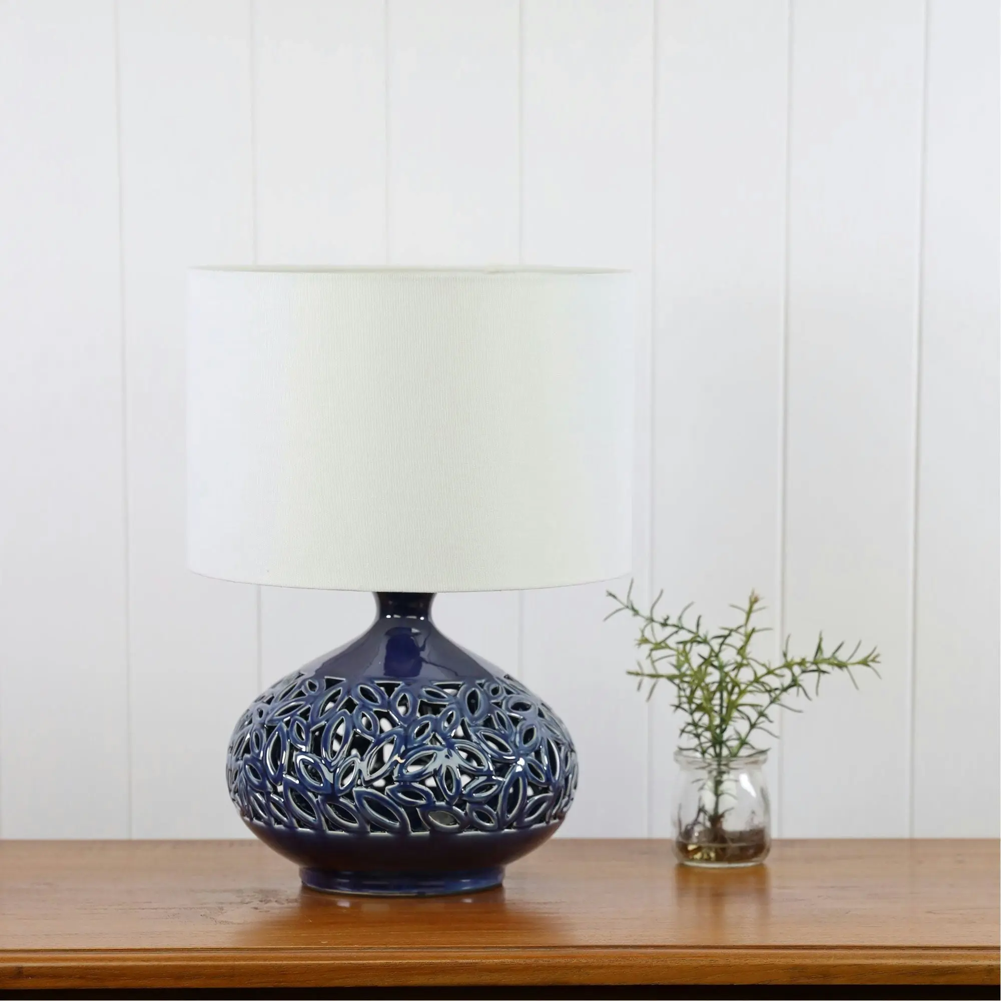 DOUGLAS Ceramic Table Lamp with Shade