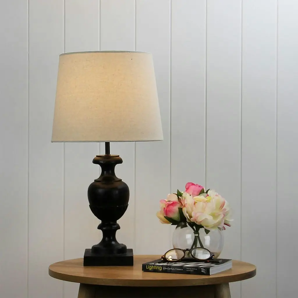 CADIZ Complete Resin Table Lamp