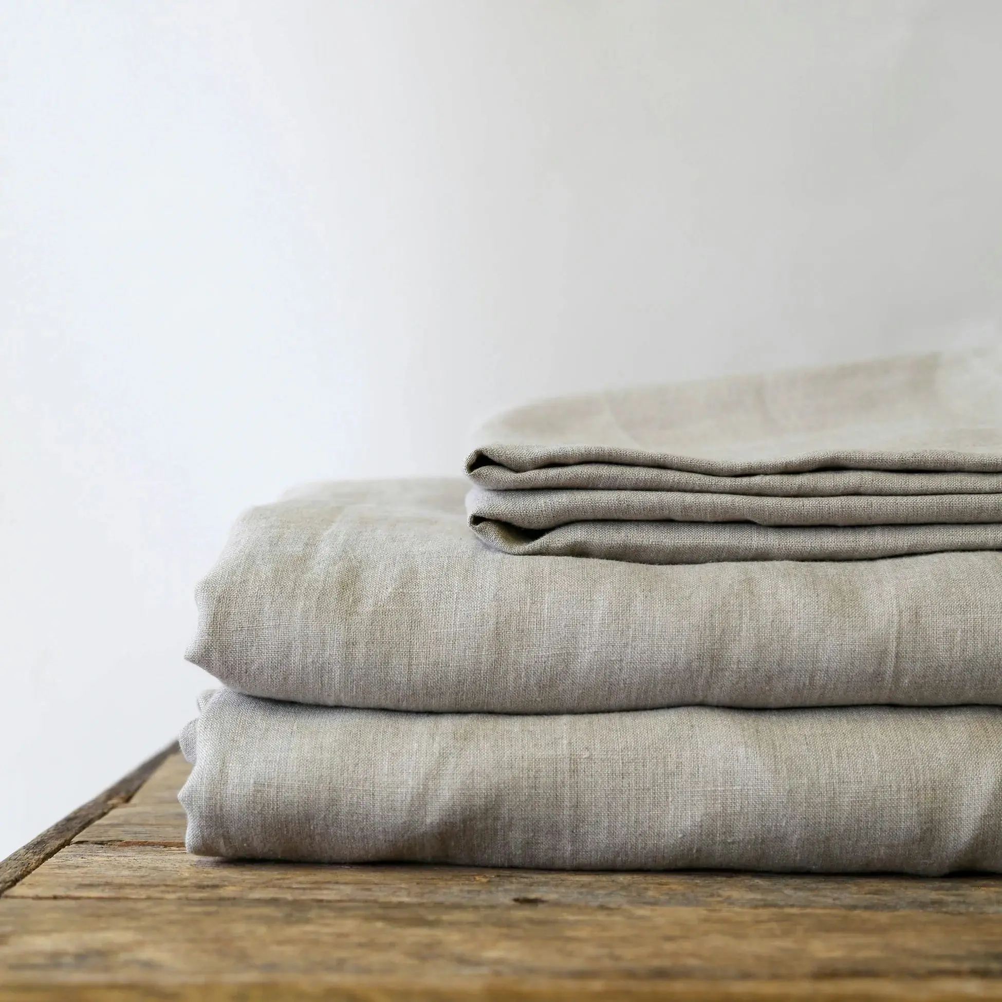 HEMP LINEN SHEET SET WITH PILLOWCASES - 2 Colours