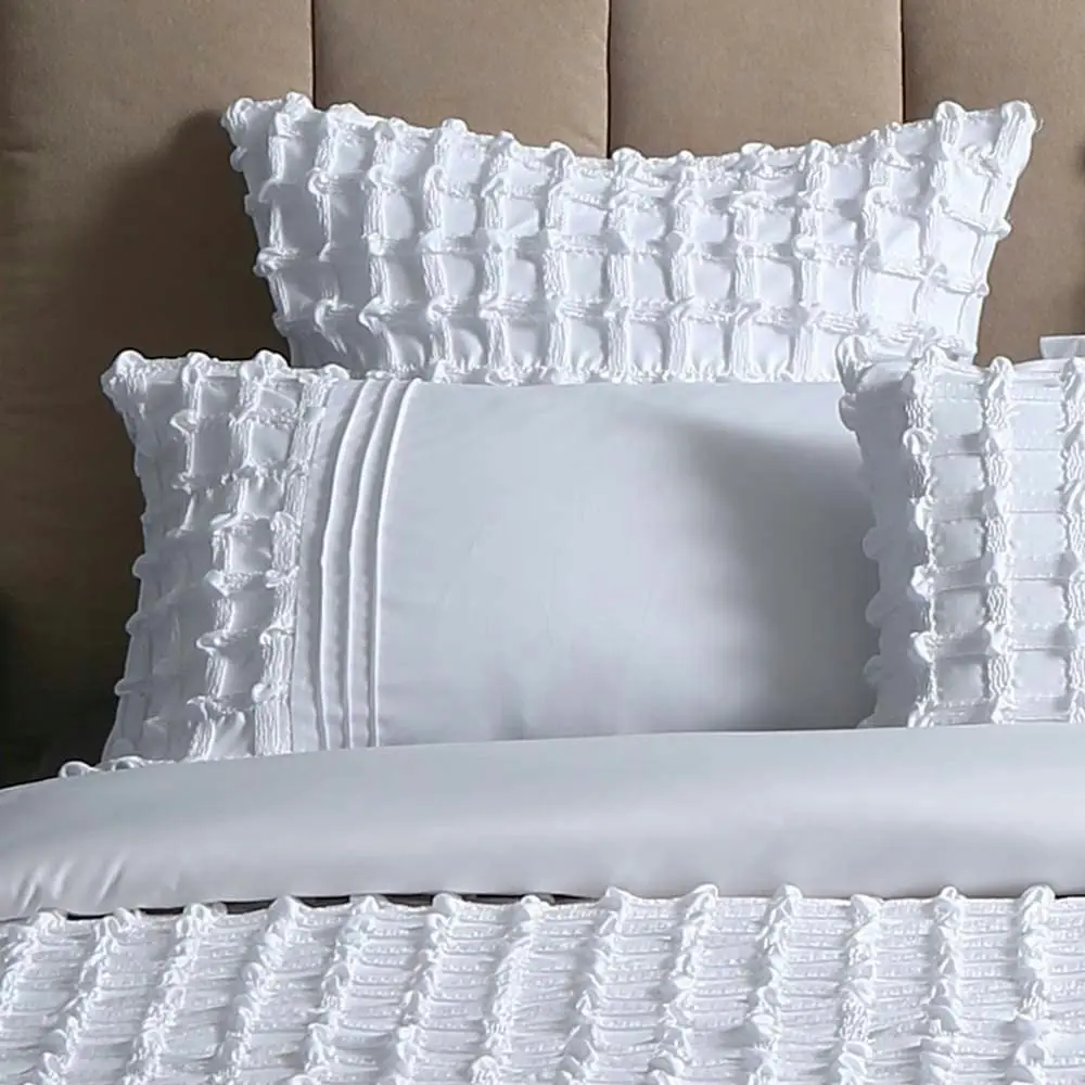 Luxton Lattice Emroidery  White Quilt Cover Set