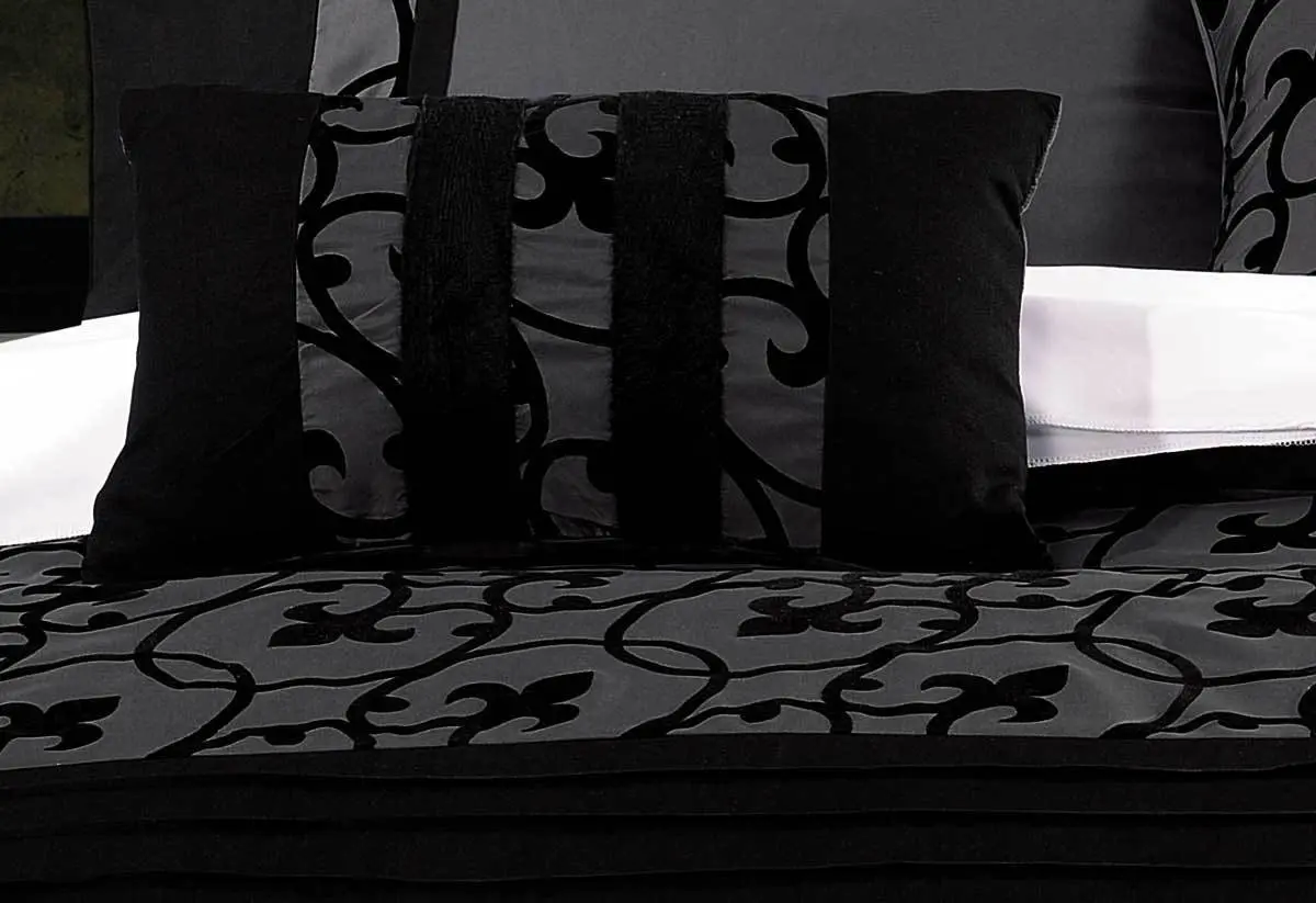 Luxton Lyde Charcoal Quilt Cover Set