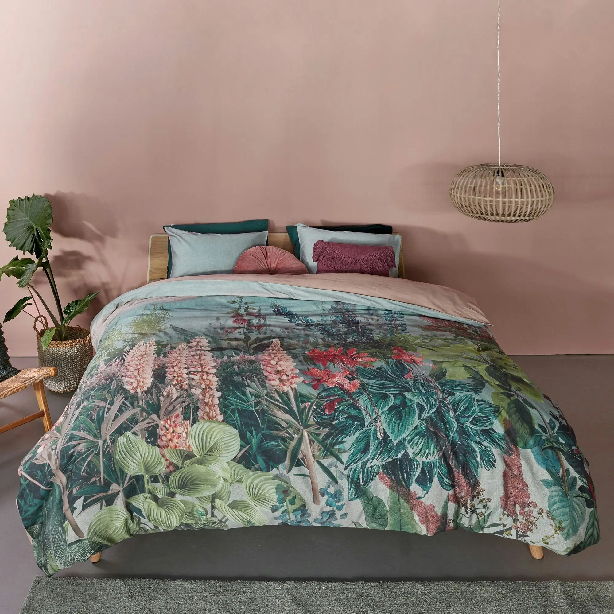 Bedding House Lupine Green Sateen Quilt Cover Set