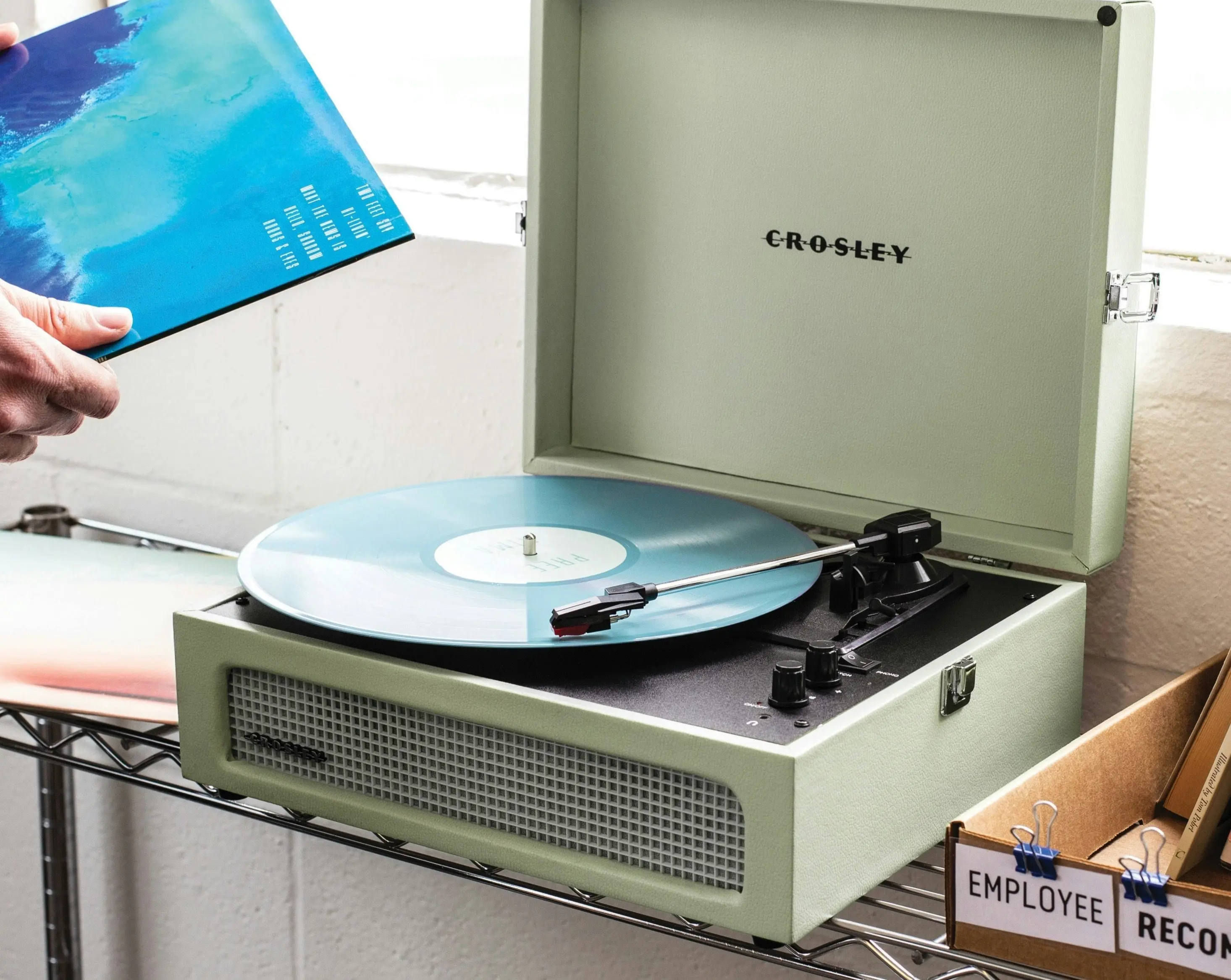 Crosley Voyager Sage - Bluetooth Portable Turntable