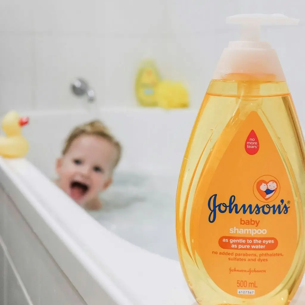 Johnson's Hypoallergenic Gentle Tear-Free Cleansing Baby Shampoo 800mL