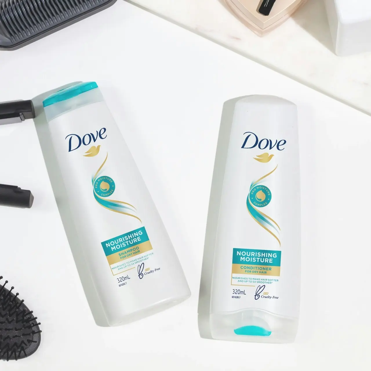 Dove Nourishing Moisture Conditioner for Dry Hair with Pro Moisture Complex  320ml