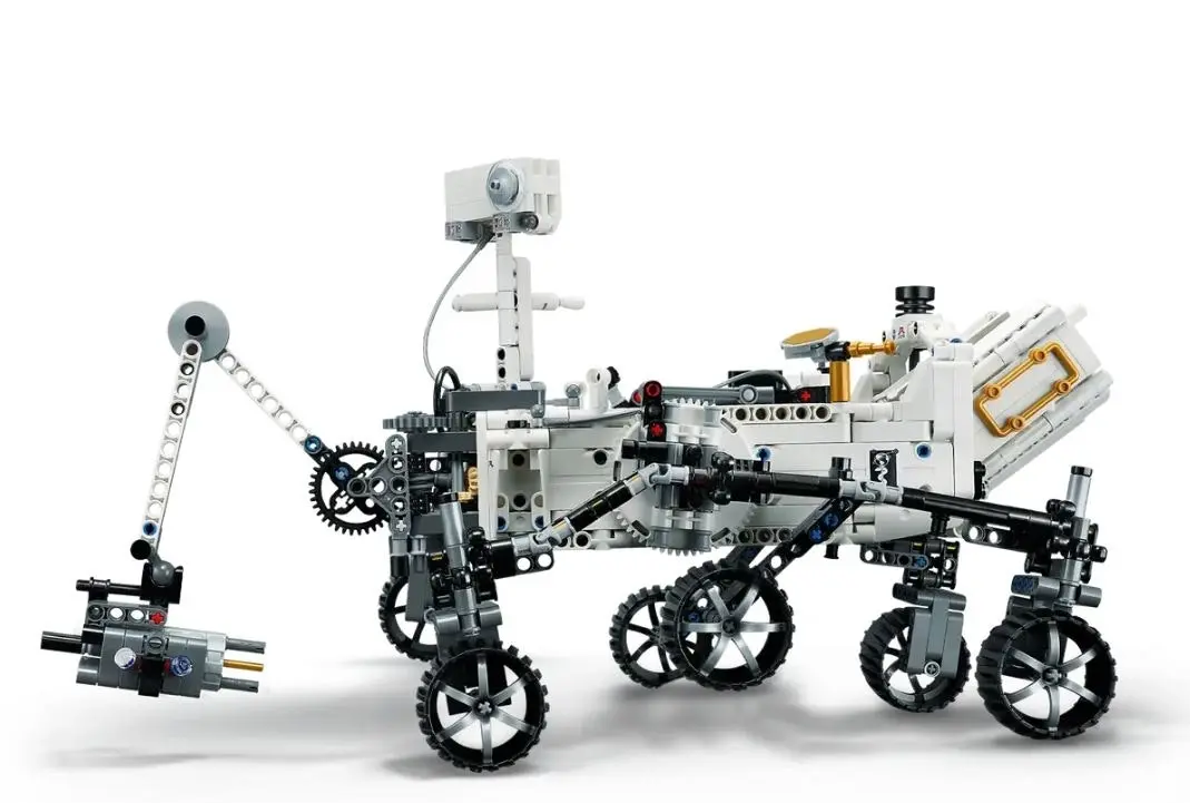 LEGO Technic NASA Mars Rover Perseverance 42158