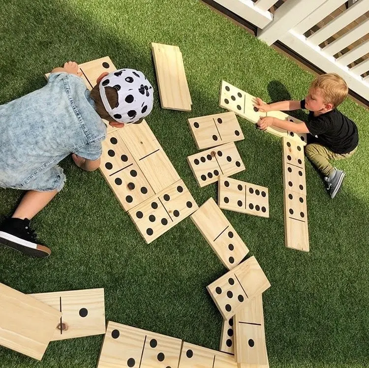 Mega Outdoor Dominoes Game Set with 28 Pieces 30cm