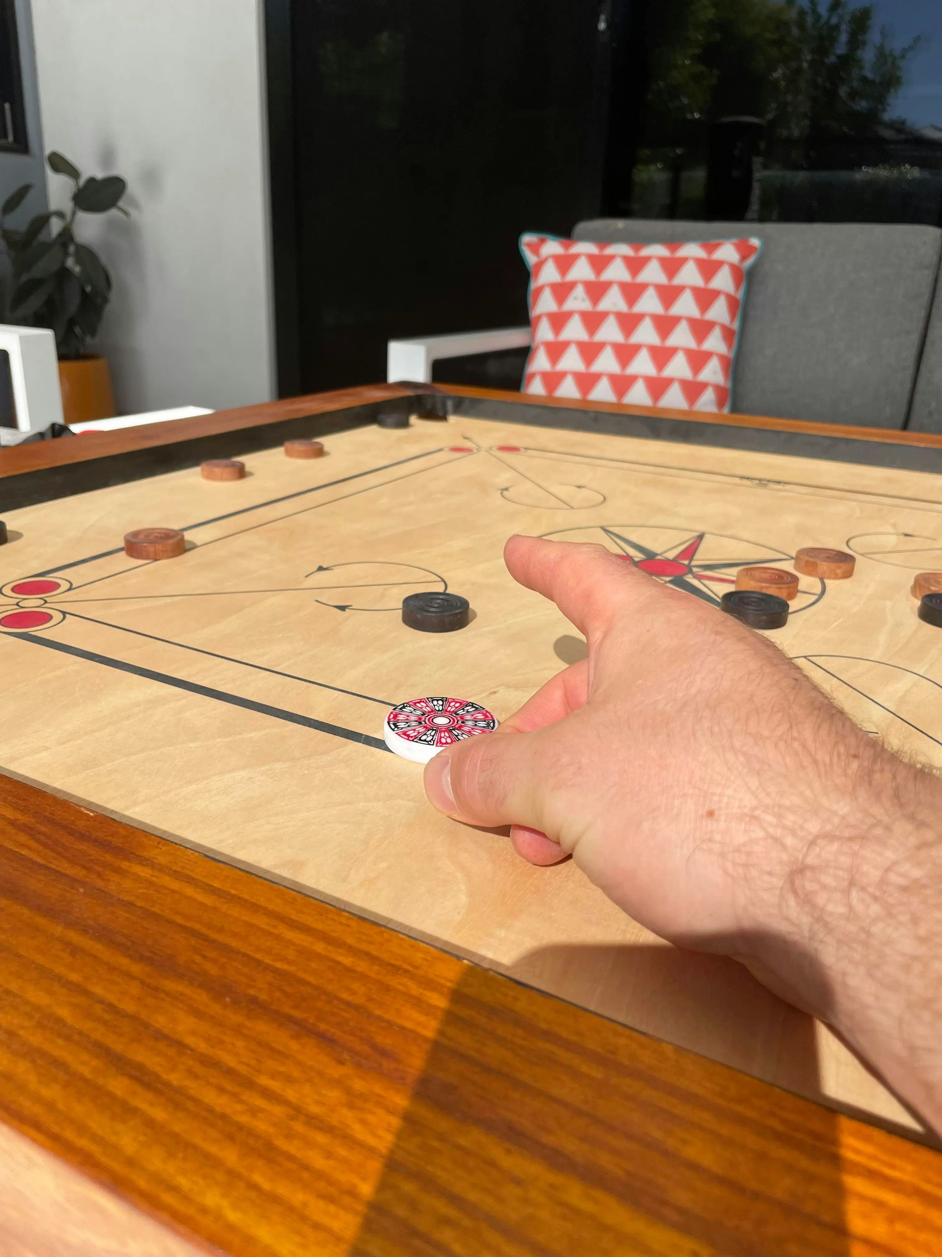 87x87cm Plywood Championship Carrom Board with 74x74cm Internal Playing Area