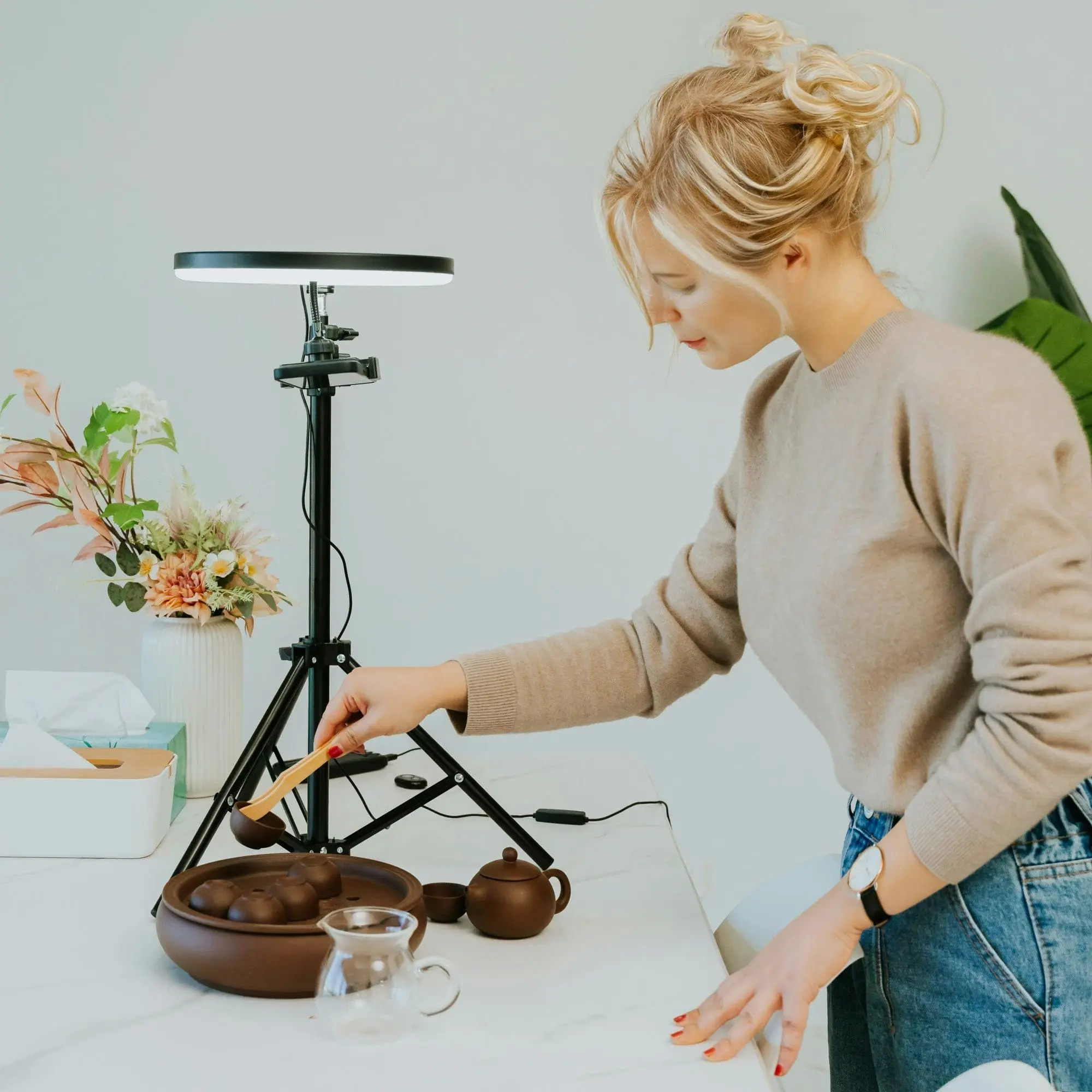 26cm Diameter LED Selfie Ring Light with Stand and Phone Holder 186cm Height