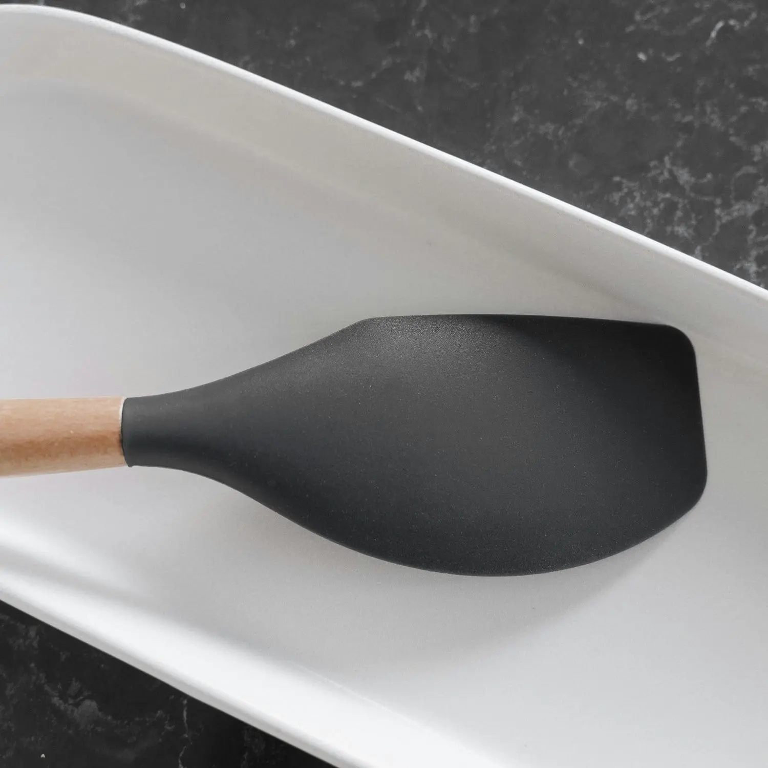 2pcs Beechwood & silicone spatula charcoal