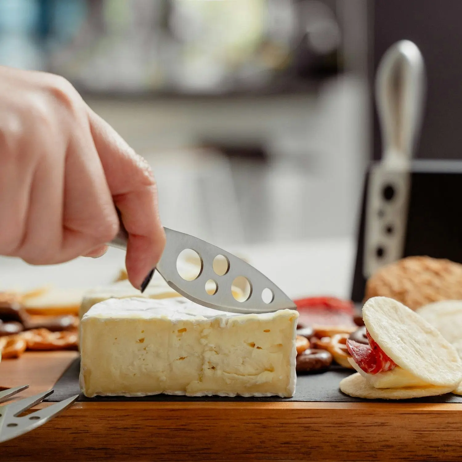 Clevinger Hobson  4 Piece Stainless Steel Magnetic Cheese Knife Set