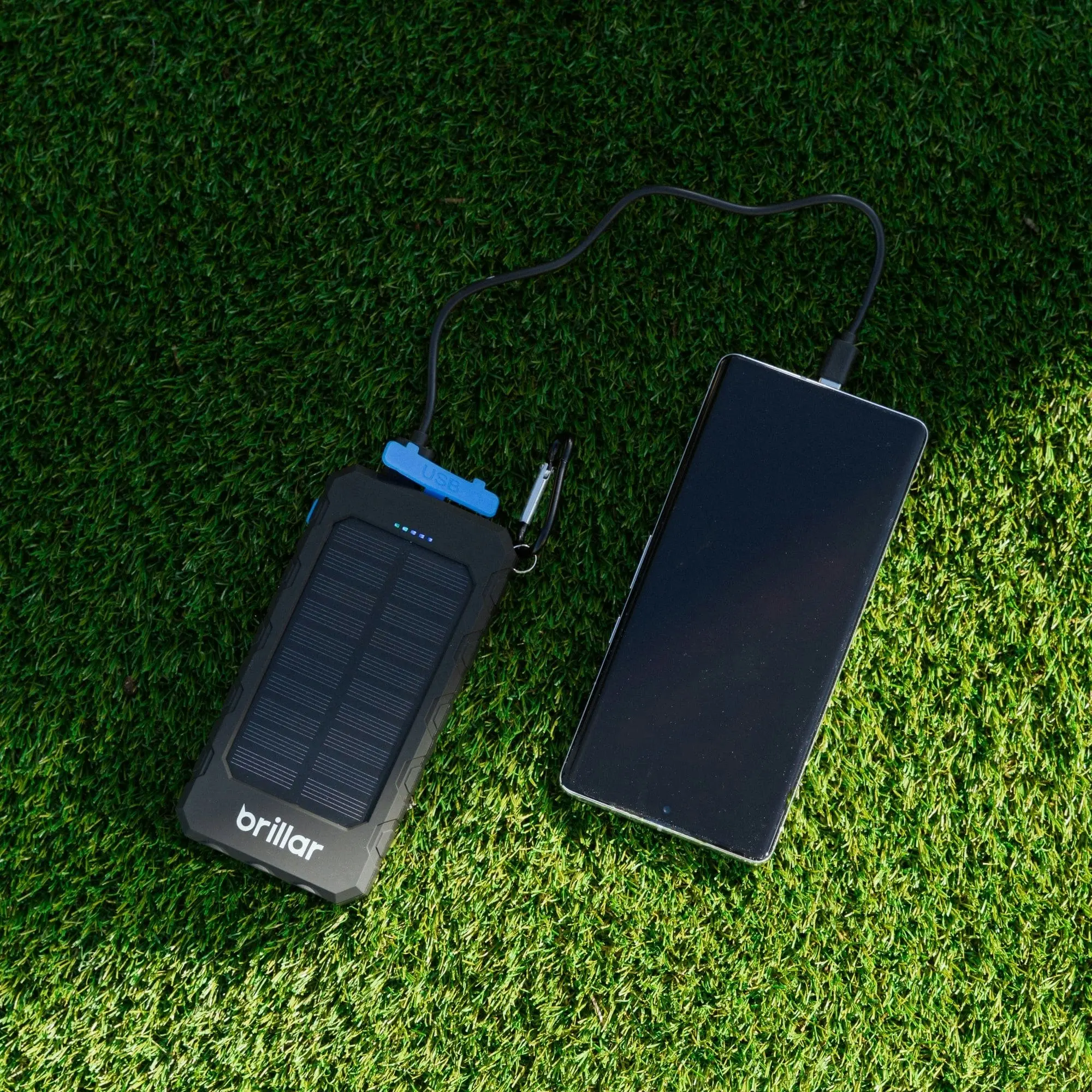 Brillar 8000mAh Solar USB Power Bank 200 Lumens LED Torch