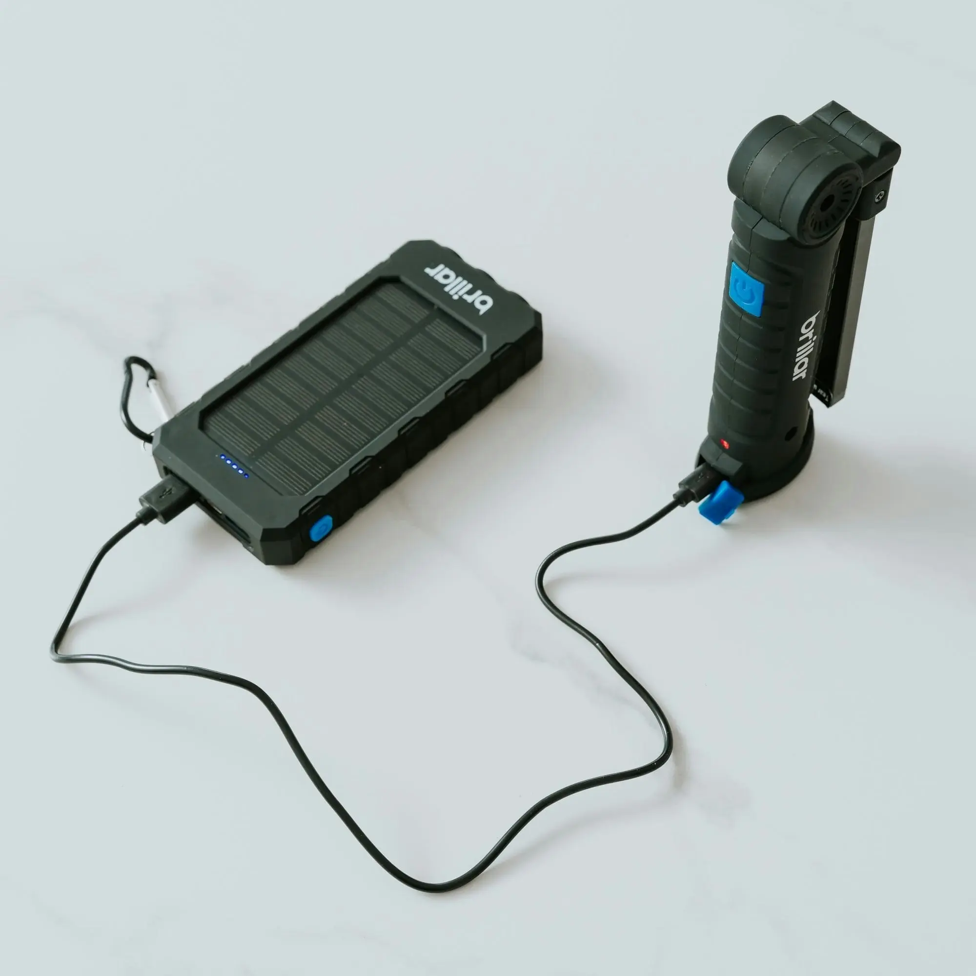 Brillar 8000mAh Solar USB Power Bank 200 Lumens LED Torch