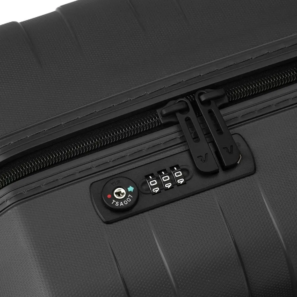 Roncato Box Sport 2.0 Large 78cm Hardsided Spinner Suitcase Black