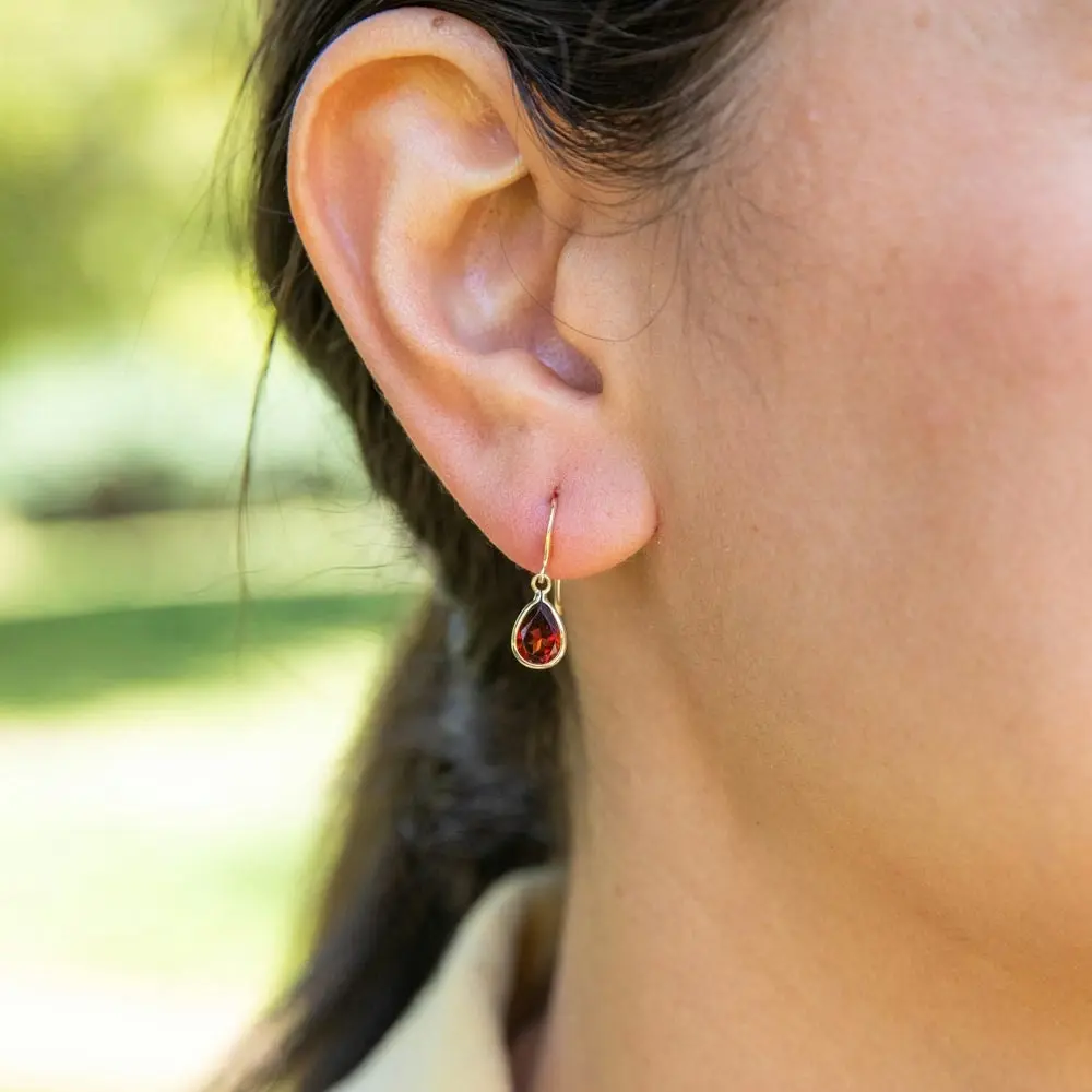 9ct Yellow Gold Garnet Pear Drop Earrings