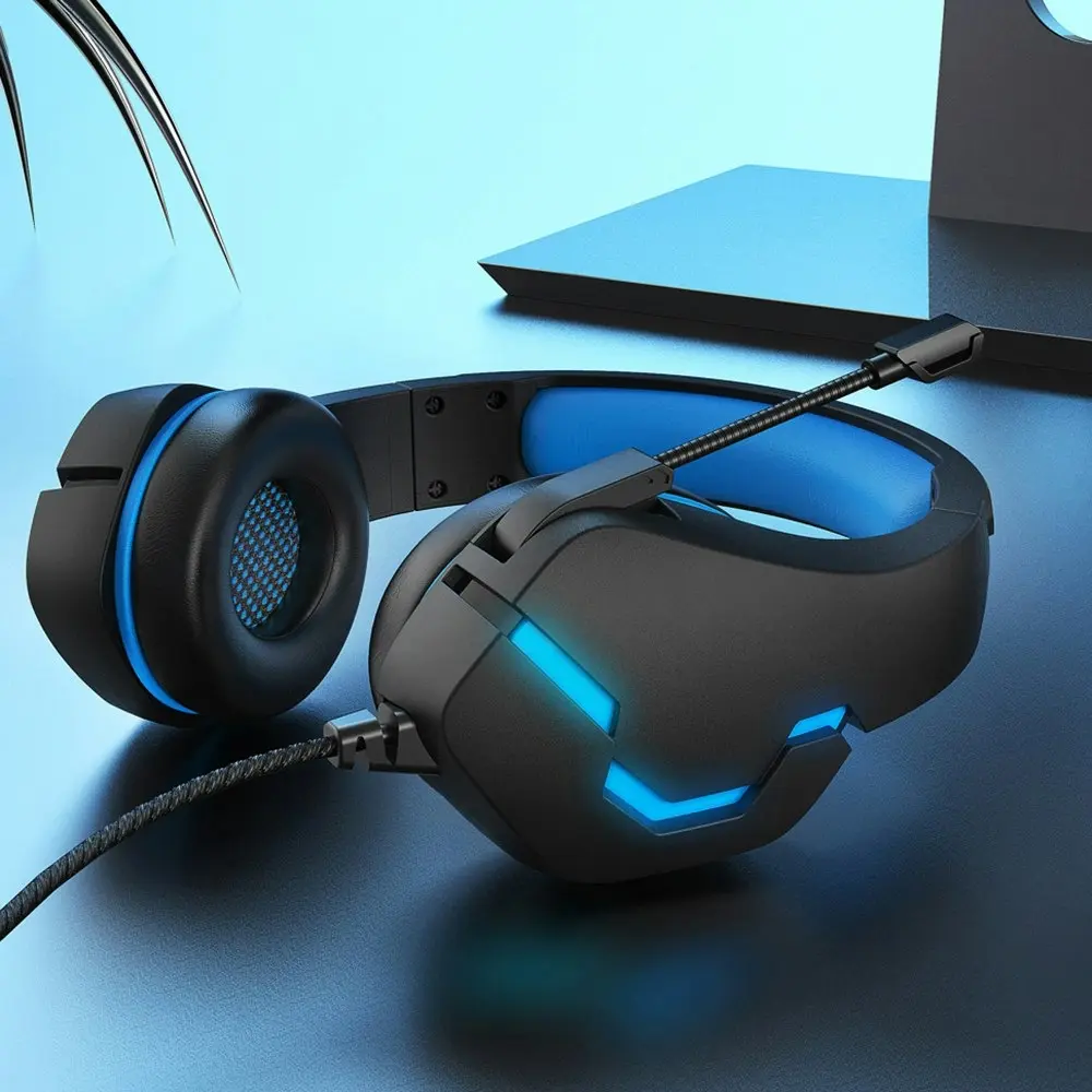 Head-mounted wired headset luminous gaming headset