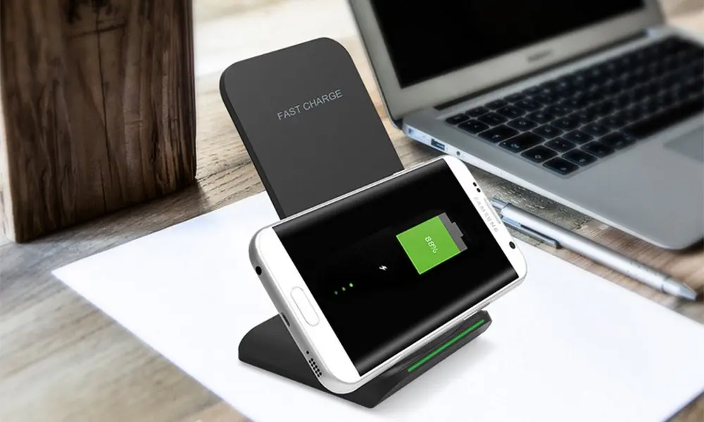 Fast Wireless Charger Stand for Samsung, Iphone 12/13/14 and Smartphones