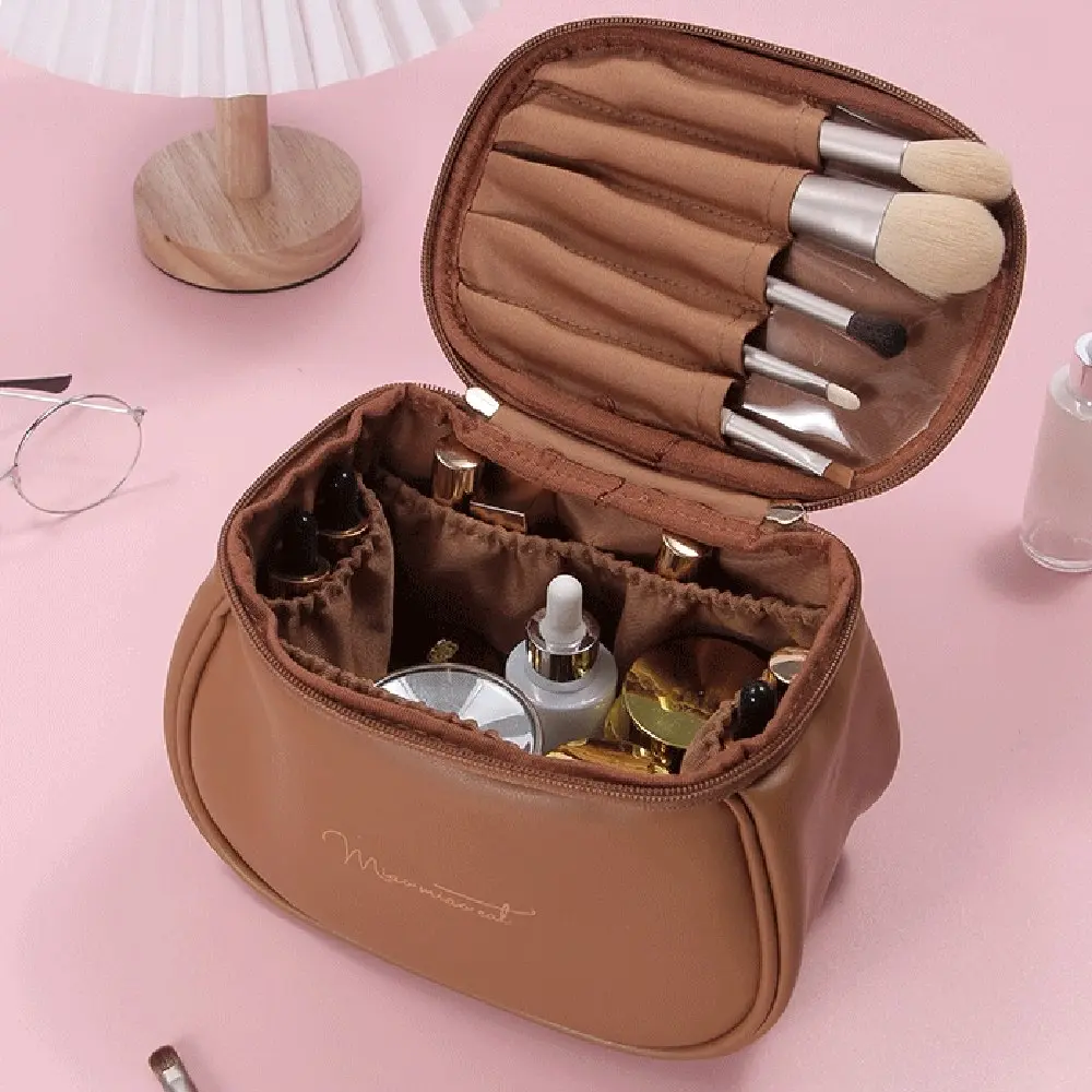 Large-Capacity Travel Cosmetic Bag Waterproof Makeup Bag Portable Toiletry Bag