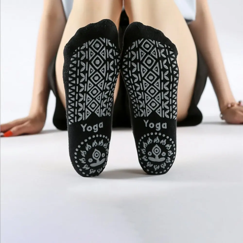 Yoga Socks for Women Non-Slip Grips&Straps