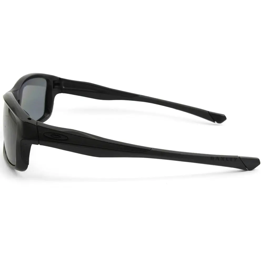 Oakley Chainlink Matte Black/Grey Polarised Men's Sunglasses OO9247-15