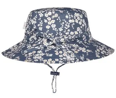 Toshi-Sunhat Stephanie Moonlight-M